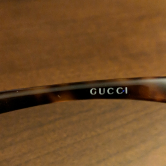 Gucci Sunglasses - Picture 5 of 8